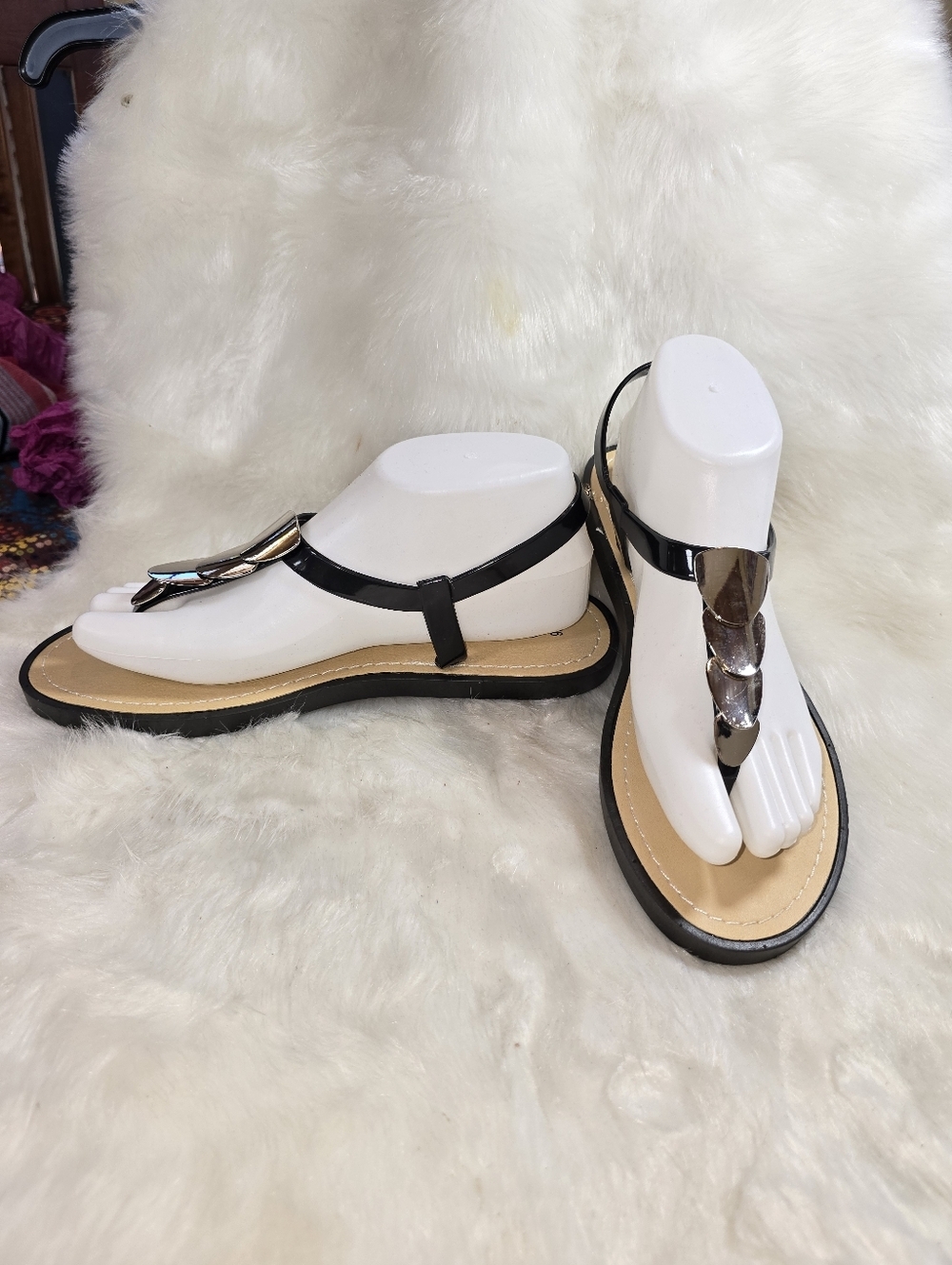 Chatties Womens Jelly/ Black Patent Thong Flip-Flop Sandals